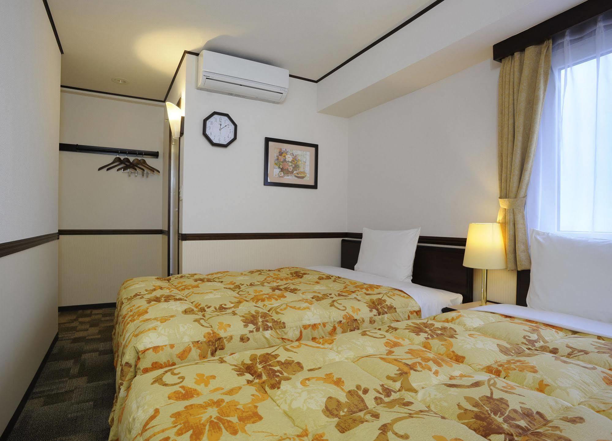 Toyoko Inn Tottori Eki Minami Guchi Luaran gambar